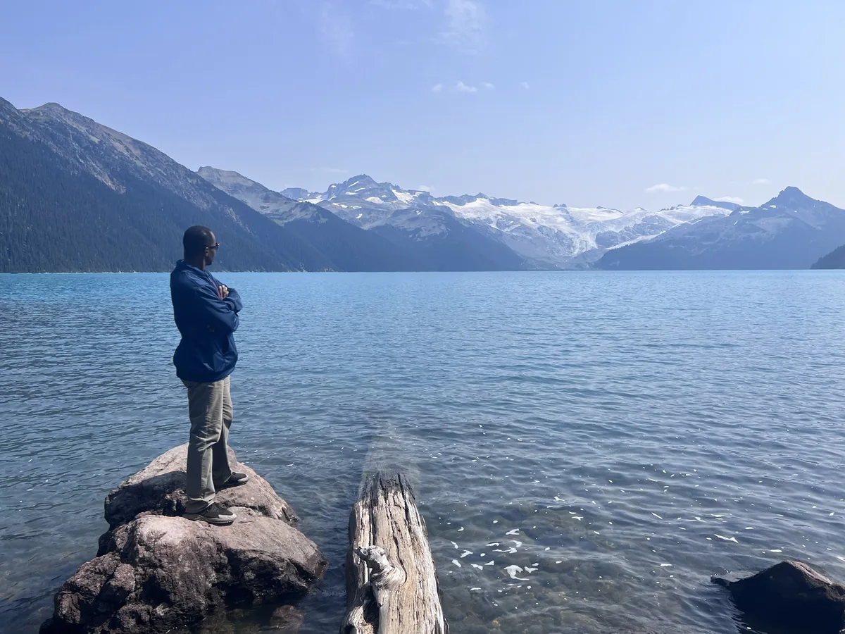 Garibaldi Lake guided hike in Garibaldi Provincial Park BC — turquoise glacial lake
